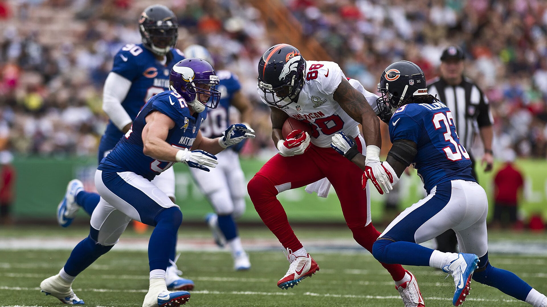 欧洲杯巅峰之战：战术对拼令人目不暇接，欧洲杯最争议一幕