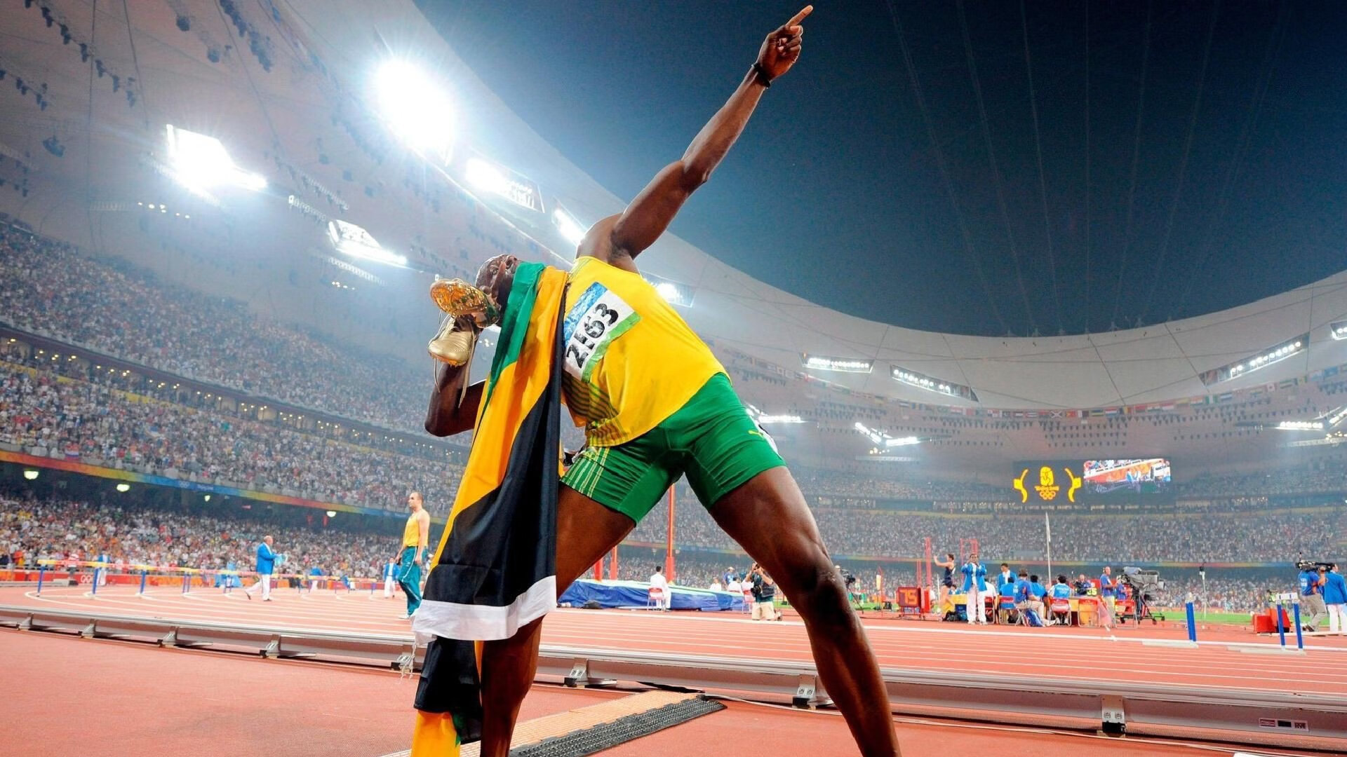 波兰仰泳选手实力持续增长,波兰仰泳选手实力持续增长多少