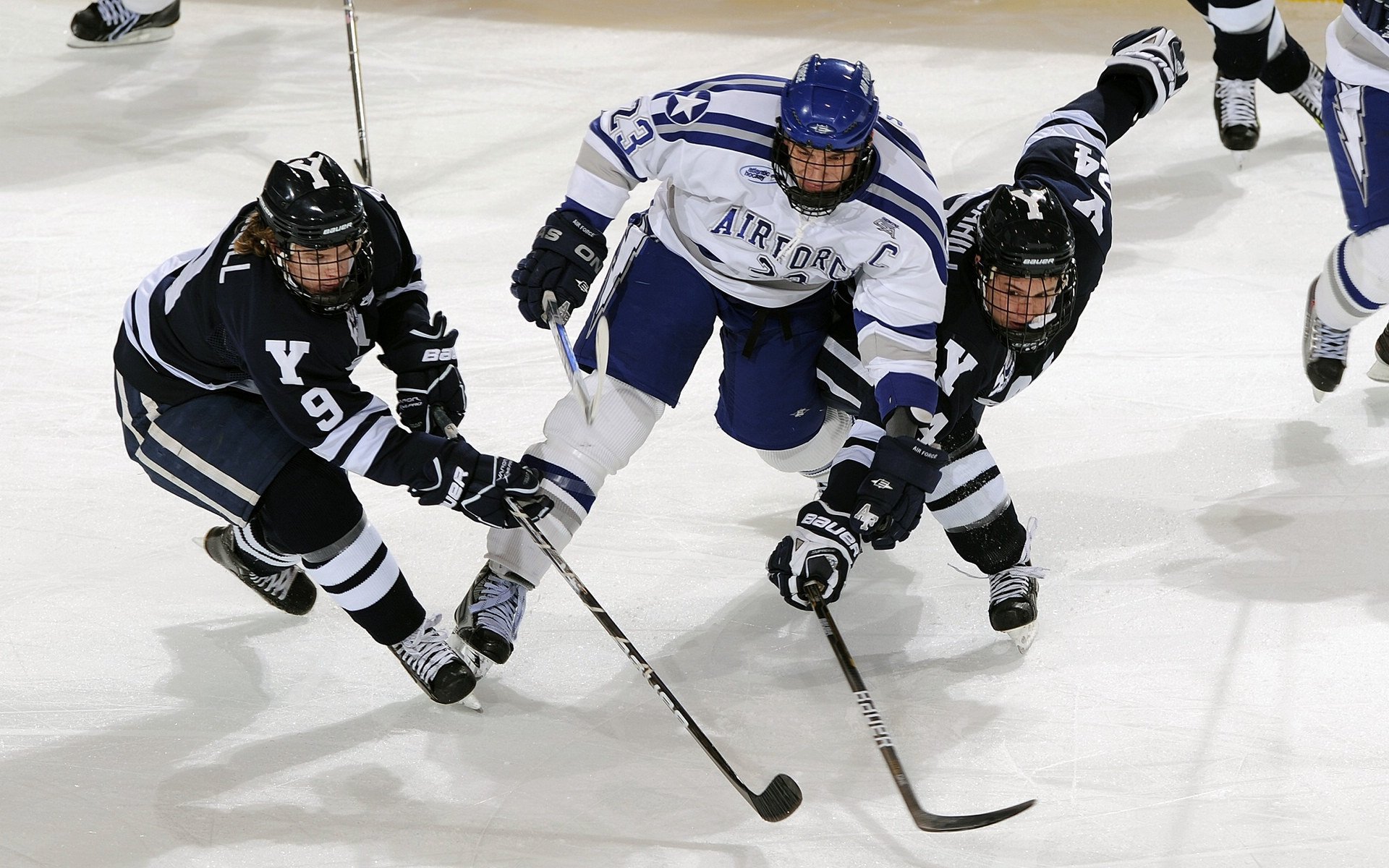 青训营增加基础心理训练内容提高比赛适应能力，青训营怎么训练的